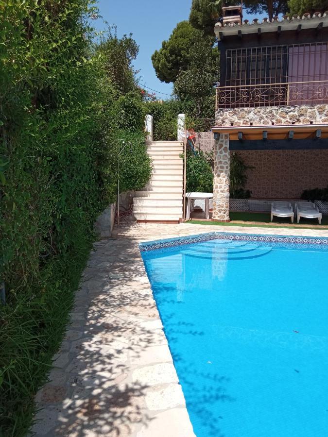 Villa Con Piscina Privada Torremolinos Dış mekan fotoğraf